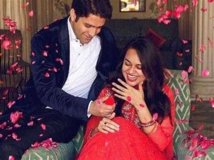 Who Is Tina Dabi First Husband Athar Aamir Khan And Why Did They Divorce? New Partner