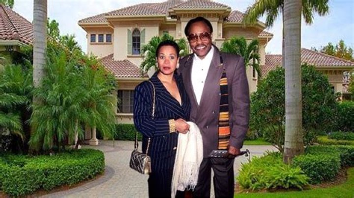 
Who Is Toni Laudermick? Roger Mosley Wife And Net Worth 2022 