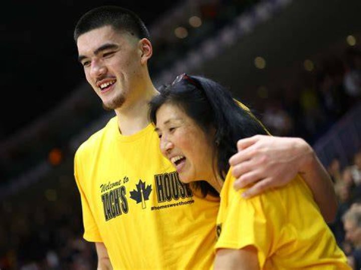 Who Is Zach Edey Brother Doug Edey? Meet Parents Glen And Julia Edey
