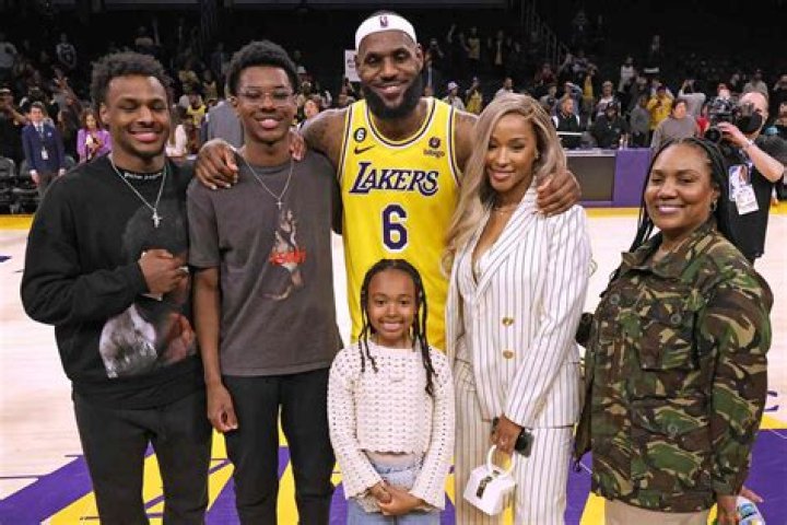 
Who Was Bob Lee Wife? Meet His Family And Kids 
