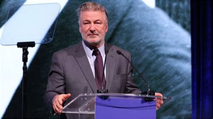 
Why is Alec Baldwin using a crutch? Hip replacement surgery explored 