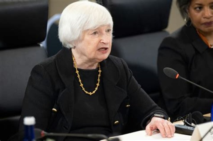 
Yellen Advises the US to Take Extraordinary Measures to Avoid Default 