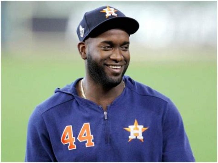 Yordan Alvarez Height, Weight, Net Worth, Age, Birthday, Wikipedia, Who, Nationality, Biography