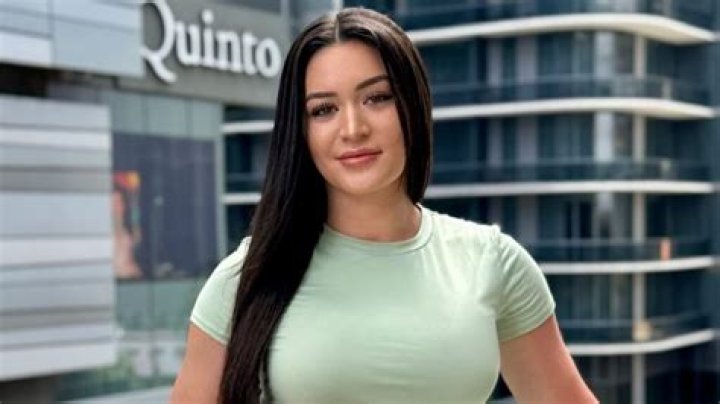 Young Kira Height, Weight, Net Worth, Age, Birthday, Wikipedia, Who, Nationality, Biography