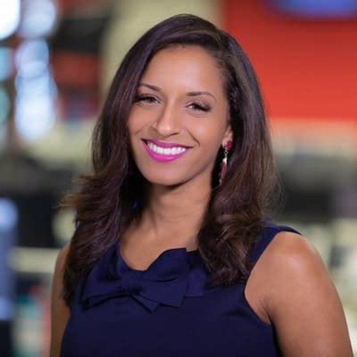 
Zora Asberry Height, Weight, Net Worth, Age, Birthday, Wikipedia, Who, Nationality, Biography 